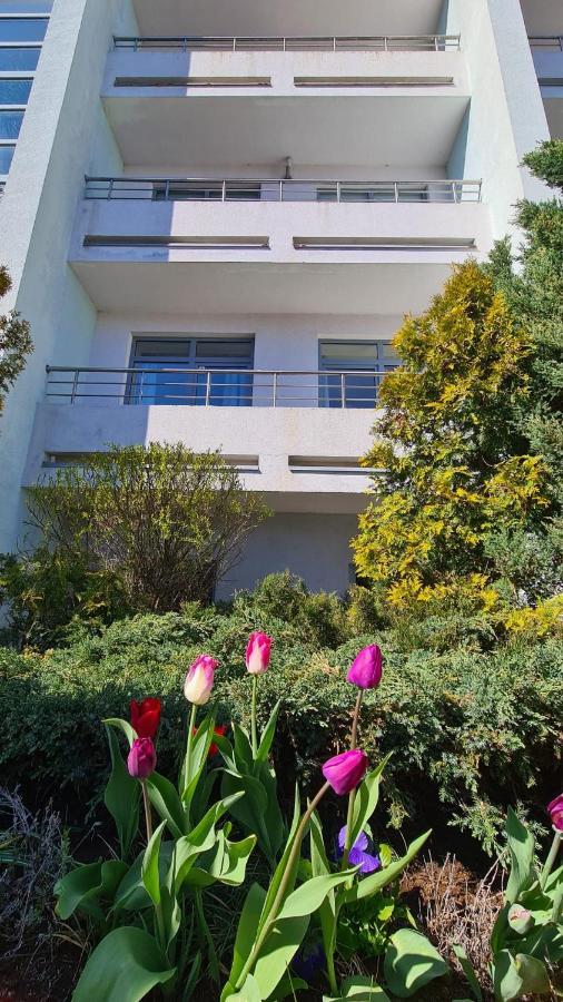 Spacious Condo 5 Min To Jurmala Beach Exterior photo